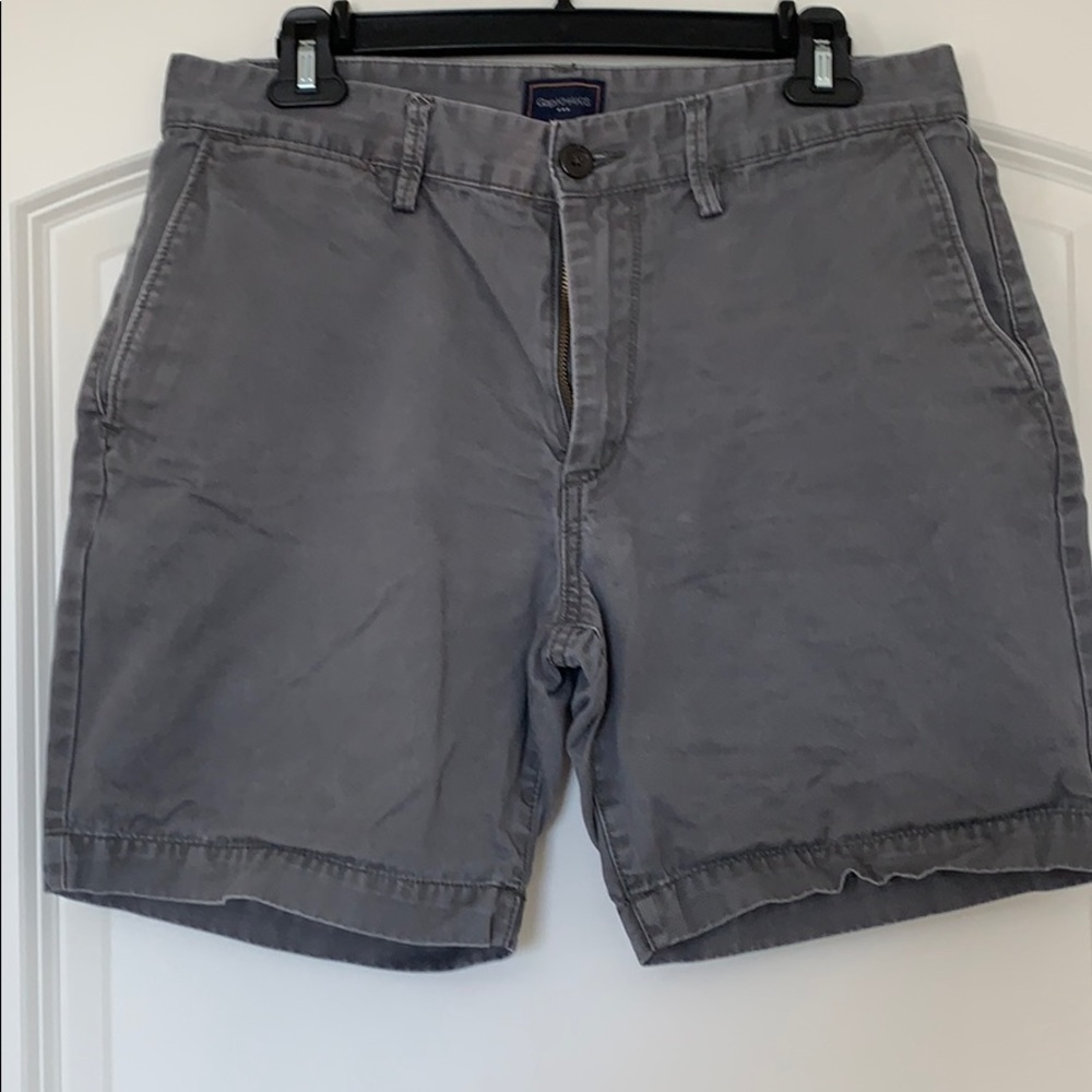 Gap Khaki shorts grey
